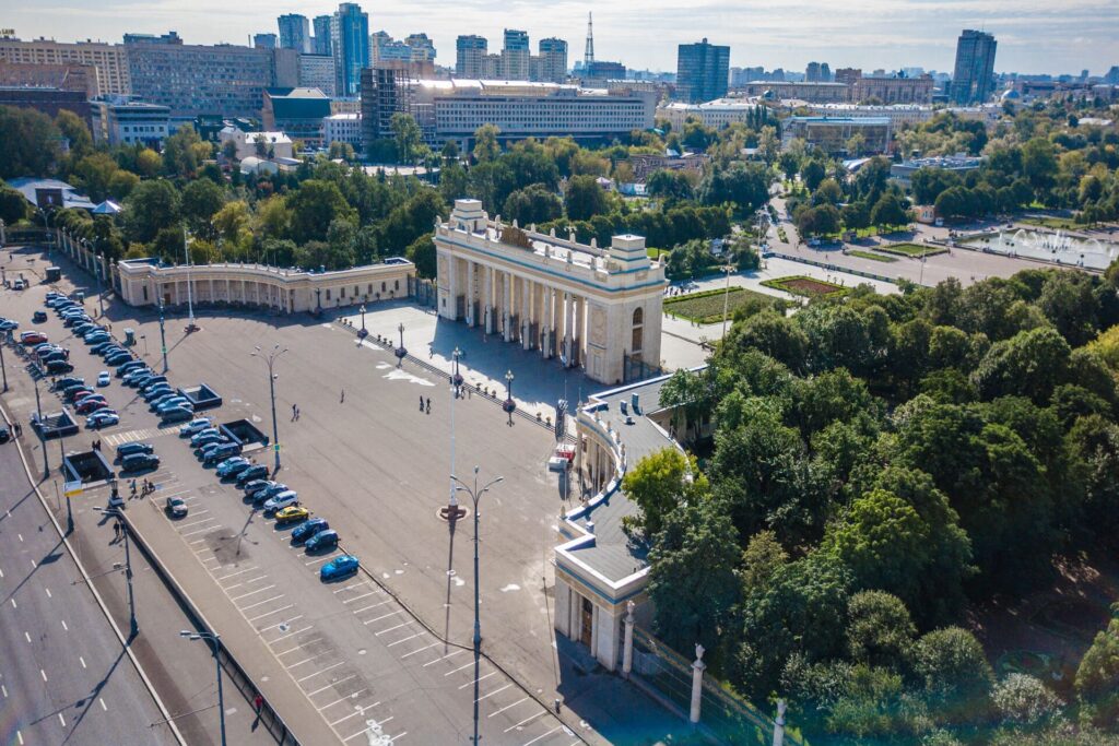 Центральный парк культуры и отдыха имени Горького рядом с ЖК «Остоженка, 11»